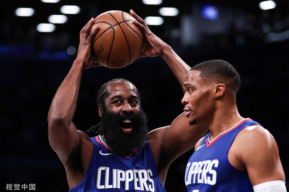 全队的攻势 全队的攻势