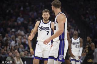 国足与澳大 国足与澳大